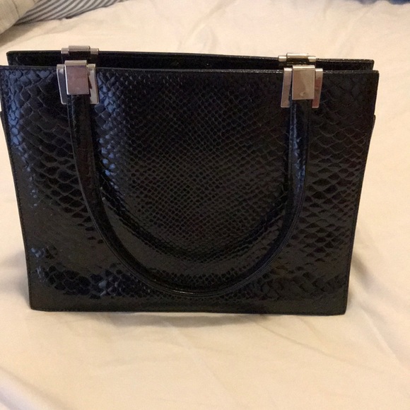 classic black purse